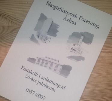 Sl�gtshistorisk Forening, �rhus 50 �r